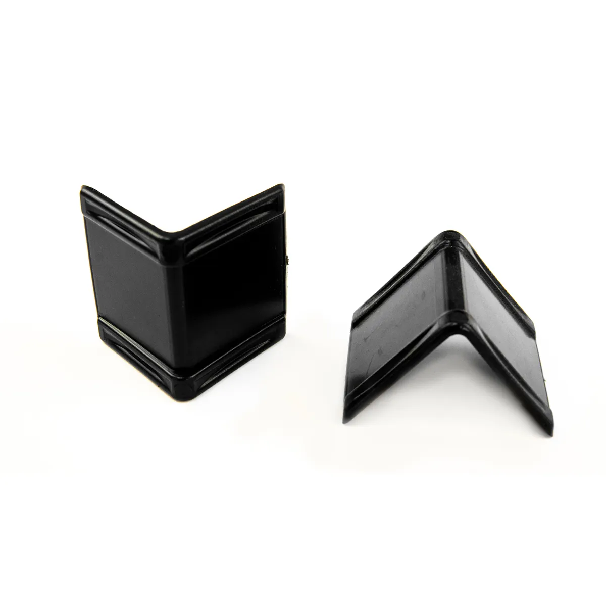 Štitnik ivica za poliestersku traku (PVC-CORNER-3) 25–32 mm
